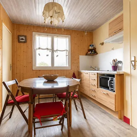 Appartement Avec Balcon, Centre - Proche Commerces