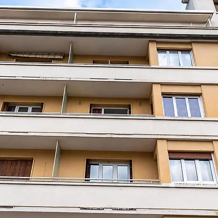Avec Balcon, Centre - Proche Commerces