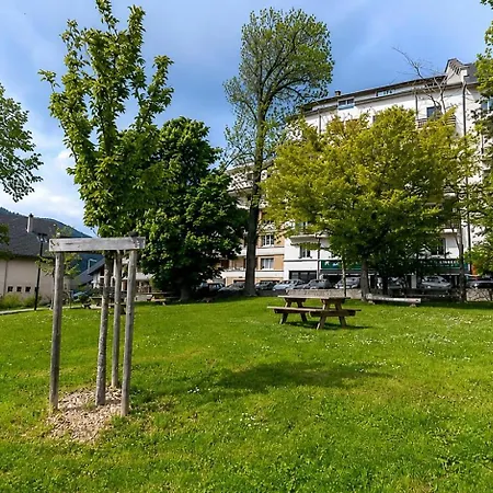 Appartement Avec Balcon, Centre - Proche Commerces *